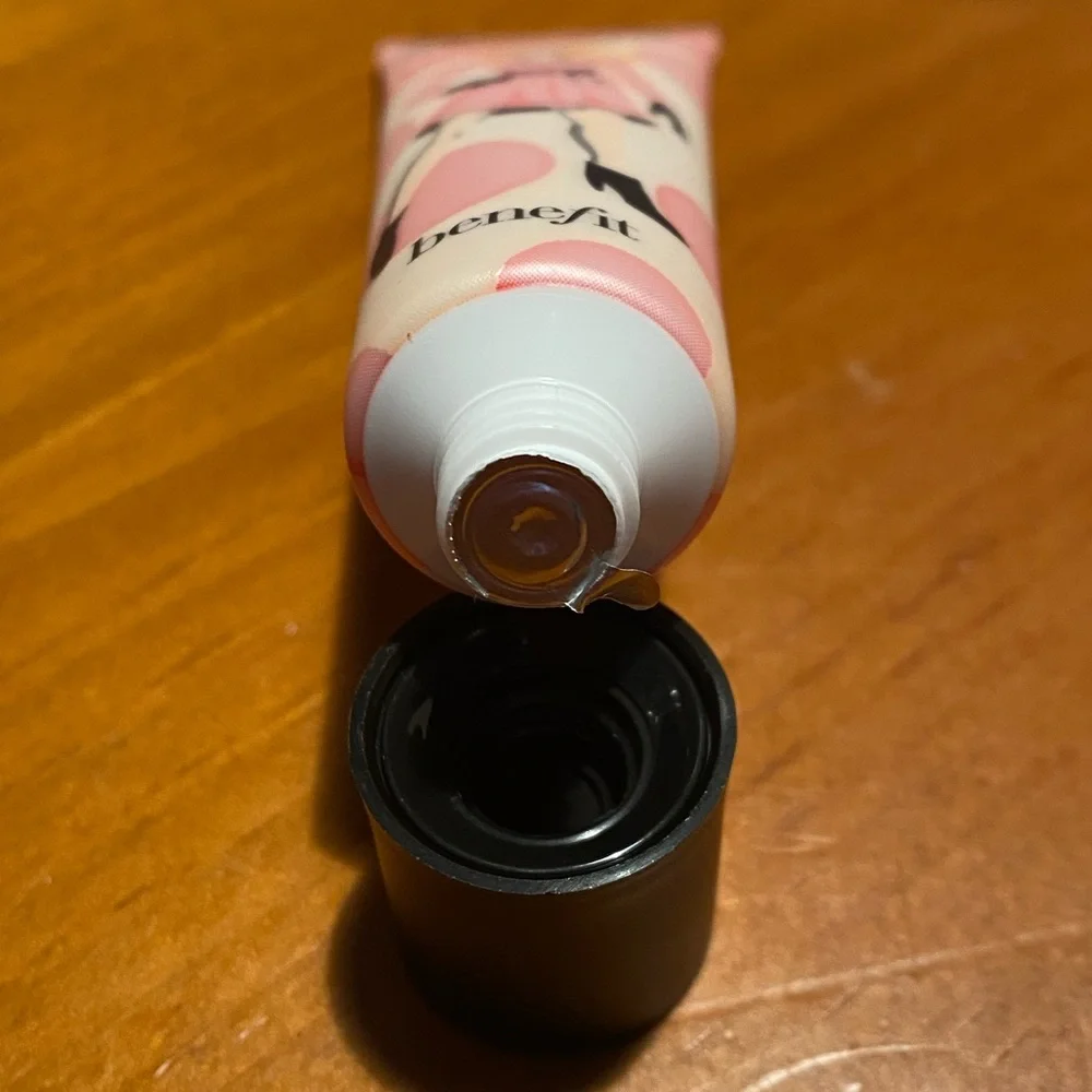 Benefit The Porefessional Pearl Primer Soft Radiance Face Primer - Picture 7 of 16